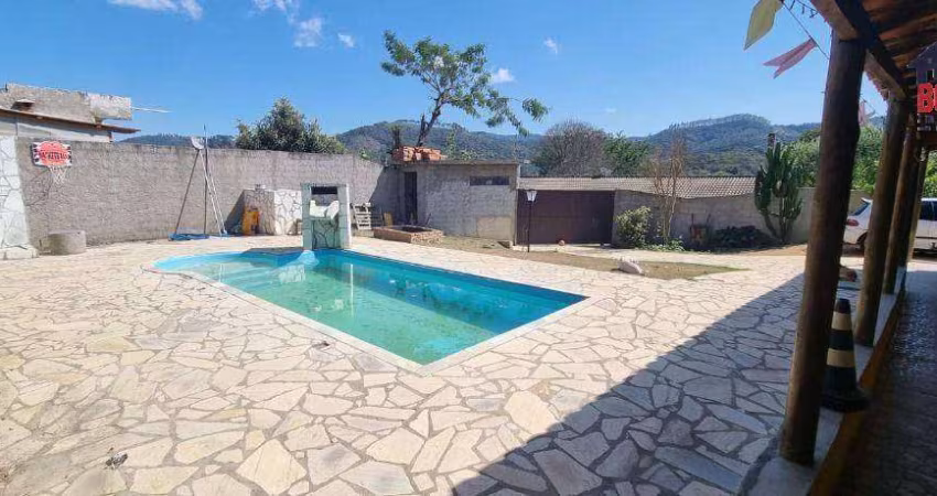 Chácara com 4 dormitórios à venda, 700 m² por R$ 390.000,00 - Ponte Alta - Nazaré Paulista/SP