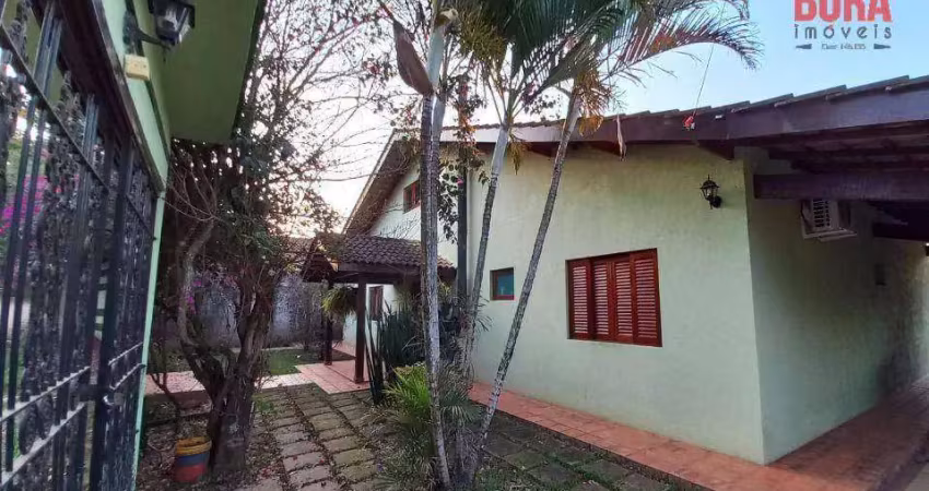 Casa com 3 dormitórios à venda, 280 m² por R$ 2.393.617,41 - Jardim Estância Brasil - Atibaia/SP