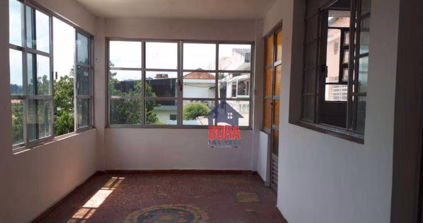 Casa com 2 quartos para alugar na Rua Pio XII, Centro, Mairiporã