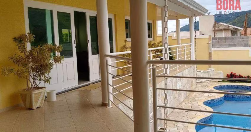 Casa com 4 dormitórios à venda, 447 m² por R$ 1.650.000,00 - Condomínio Residencial Água Verde - Atibaia/SP