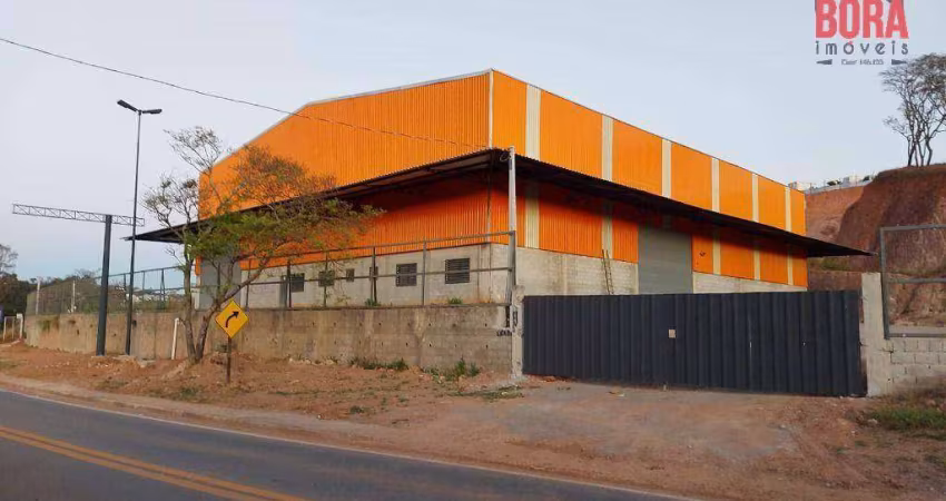 Galpão para alugar, 1800 m² por R$ 30.000,00/mês - Guaxinduva - Atibaia/SP