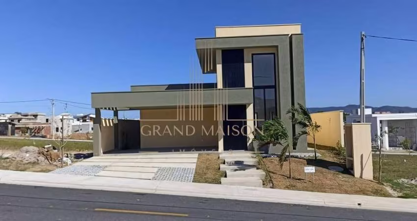 Casa à venda no condomínio Viverde com 3 quartos, 128m²
