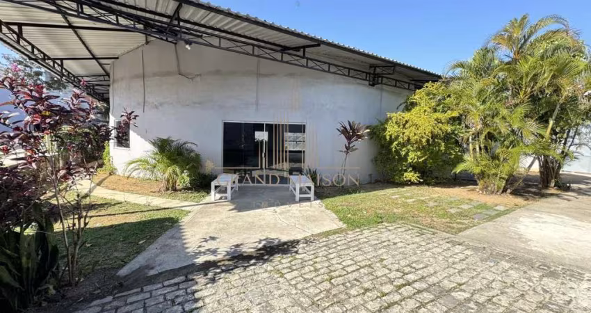 Ponto comercial a venda em  1 quadra com estrutura pronta para gerar receita