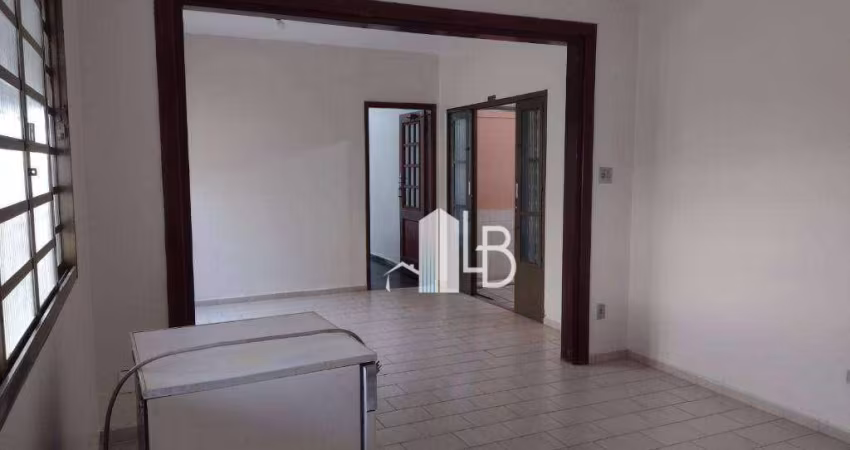 Casa com 8 dormitórios à venda, 389 m² por R$ 670.000,00 - Saraiva - Uberlândia/MG