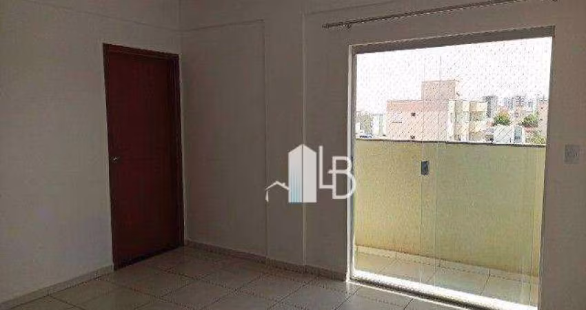 Apartamento com 3 dormitórios à venda, 67 m² por R$ 300.000,00 - Santa Mônica - Uberlândia/MG