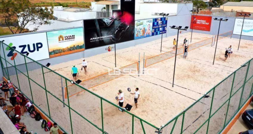 Imóvel comercia no bairro Jardim Botânico com 1200 metros de terreno.