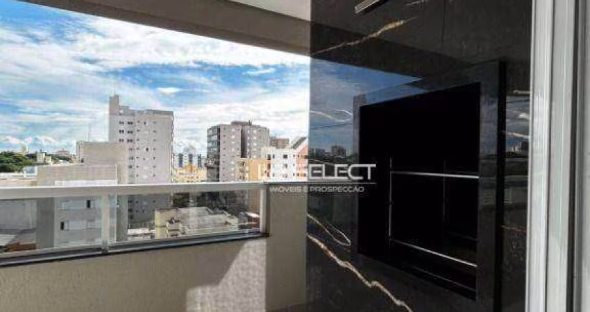 Apartamento no bairro Santa Maria com três quartos e varanda gourmet.