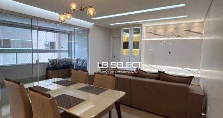 Apartamento no bairro Santa Mônica com três quartos, uma suíte e varanda gourmet.