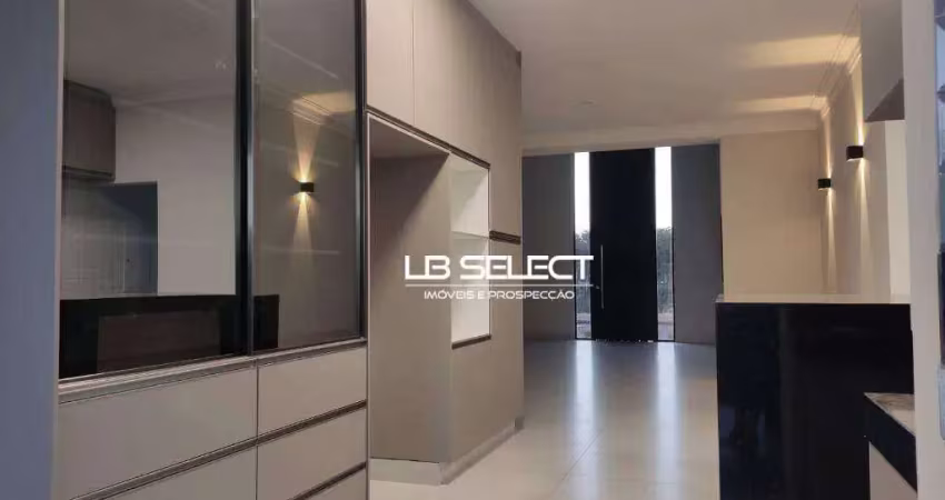Casa no condomínio alphaville i com quatro suítes e varanda gourmet.
