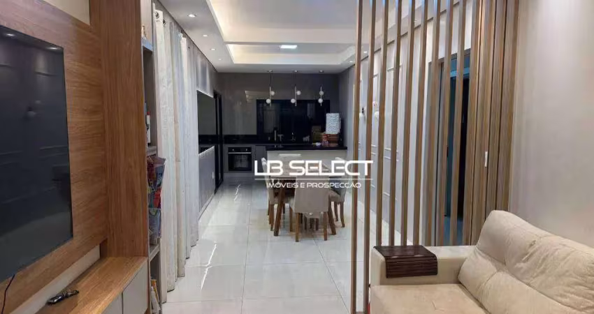 Casa no bairro alto umuarama com três quartos, uma suíte e área gourmet ampla.