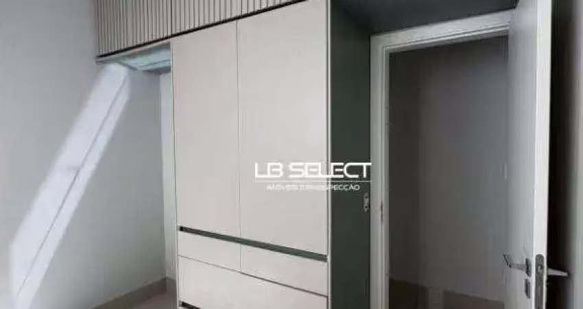 Casa no condomínio manhattan com três quartos e uma suíte.