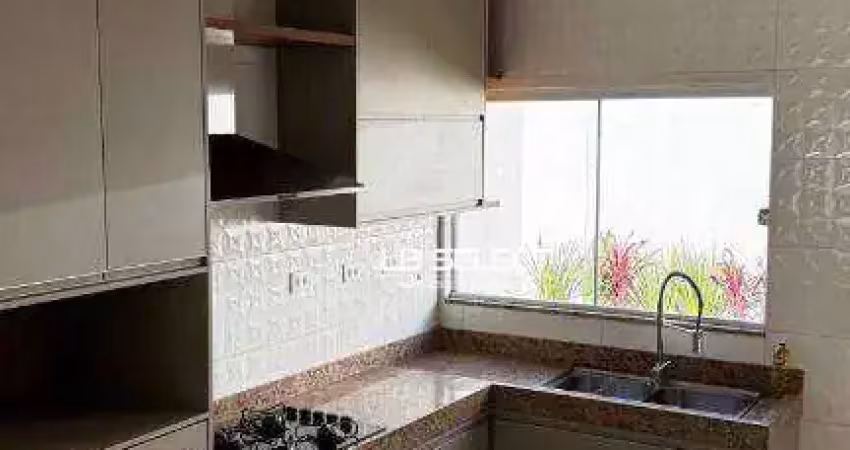 Casa no bairro nova uberlândkia com três quartos, uma suíte e va