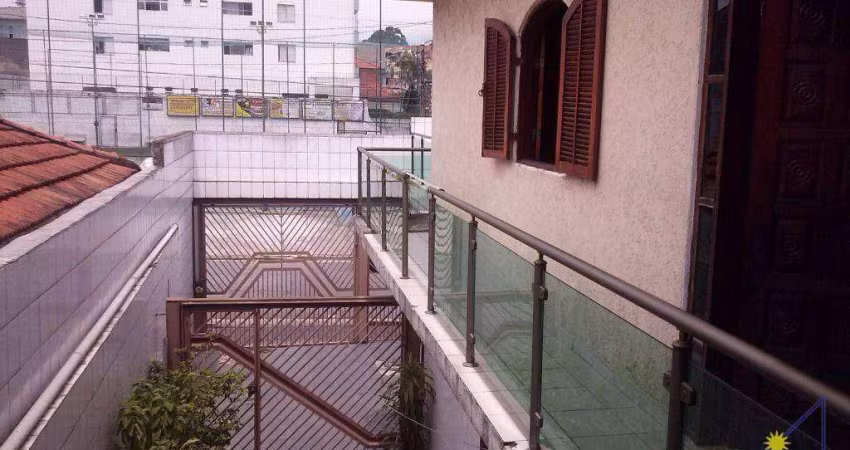 Sobrado com 3 dormitórios à venda, 270 m² por R$ 815.000,00 - Vila Carrão - São Paulo/SP