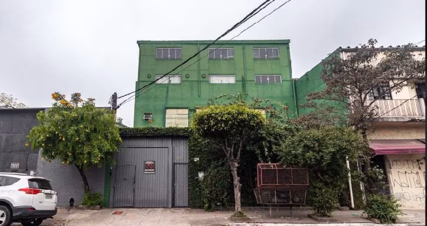 Prédio Comercial 1400 m2 no Carrão