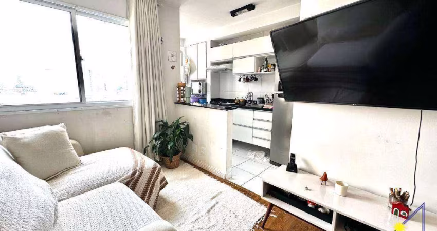 Apartamento com 2 dormitórios à venda, 44 m² por R$ 330.000,00 - Tatuapé - São Paulo/SP