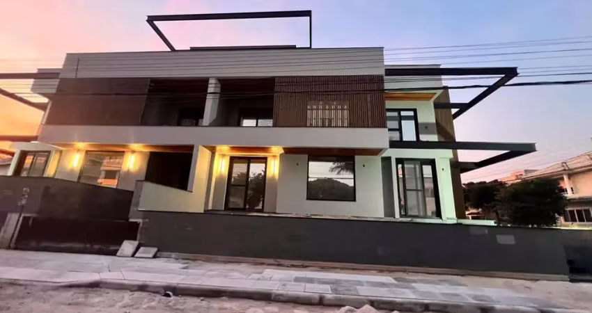 Casa para Venda em Florianópolis, Jurerê, 3 dormitórios, 3 suítes, 3 banheiros, 2 vagas