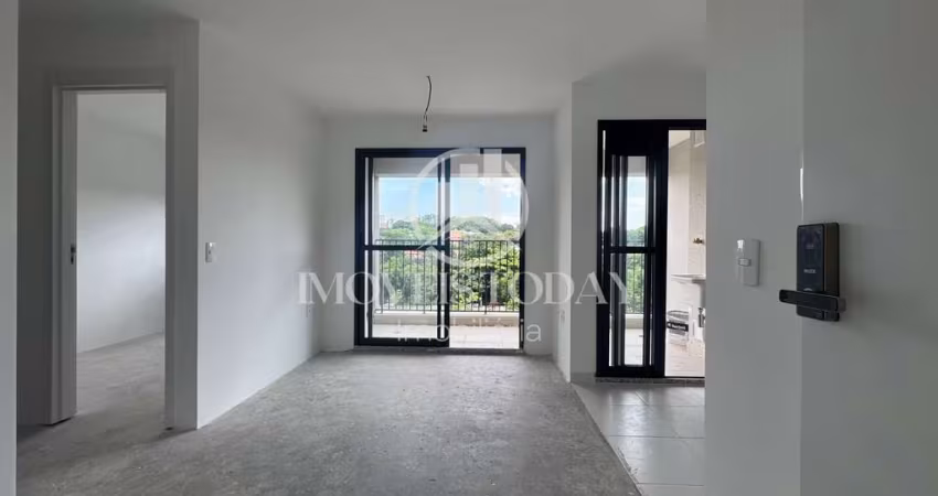 Apartamento com 2 quartos e com piscina, 55m² na Zona Oeste em Lapa