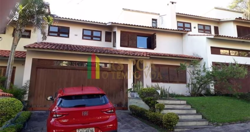 Casa em condomínio fechado com 4 quartos à venda na Praça São Caetano, 90, Teresópolis, Porto Alegre