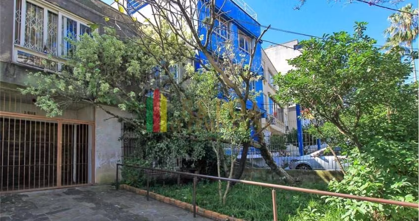 Casa com 3 quartos à venda na Avenida Protásio Alves, 3146, Petrópolis, Porto Alegre