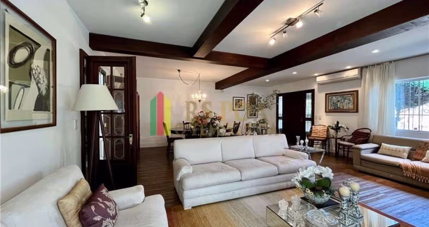 Casa com 3 quartos à venda na Rua Doutor Murtinho, 1190, Jardim Carvalho, Porto Alegre