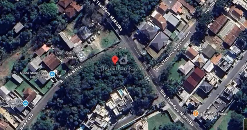 Terreno à venda na Rua Theodoro Makiolka, Santa Cândida, Curitiba