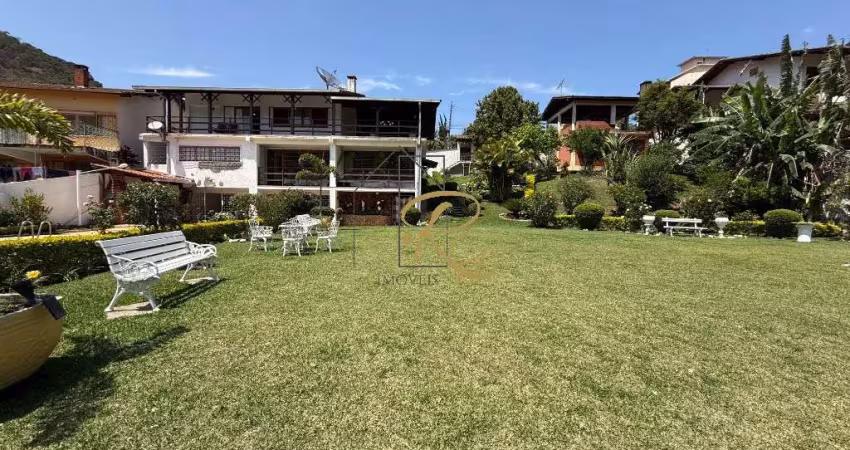 Casa com 5 quartos à venda na Rua Alfredo Rebello, 531, Jardim Cascata, Teresópolis