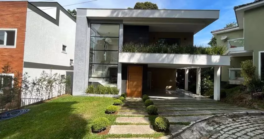 Casa em condomínio à venda em Vargem Grande- Teresópolis/RJ