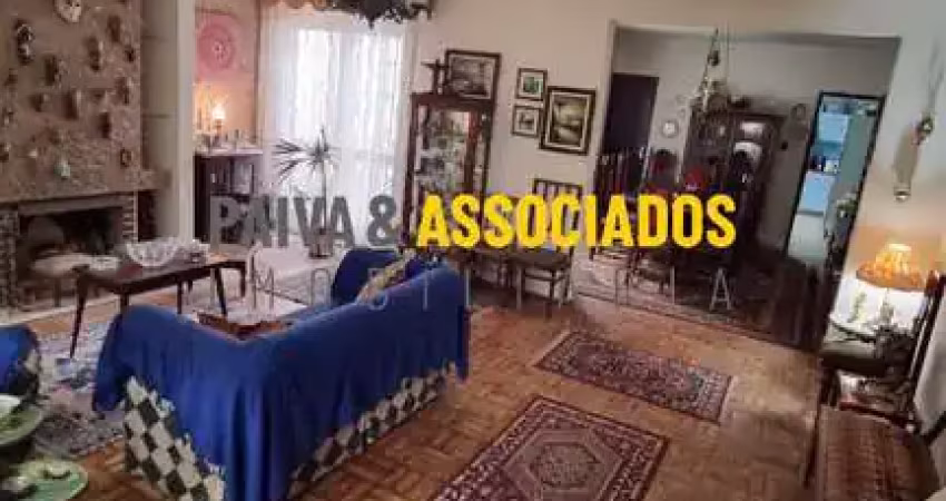 Casa com 5 quartos à venda na Paulo Marques, 86, Centro, Pelotas