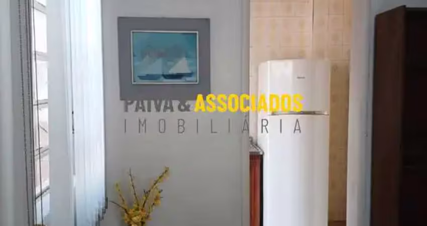 Casa com 1 quarto para alugar na Três de Maio, 737, Centro, Pelotas