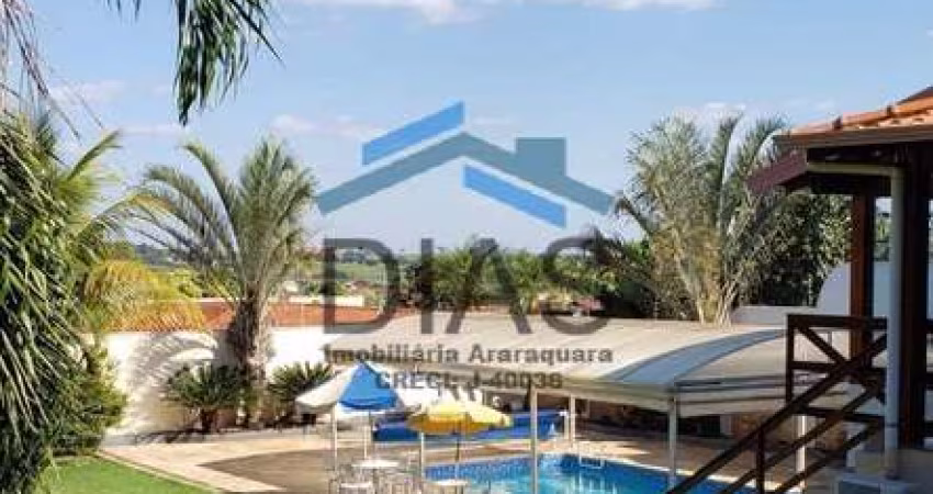 CASA DE ALTO PADRÃO AREA VERDE DESLUMBRANTE E PISCINA AQUECIDA ADEGA JOGOS