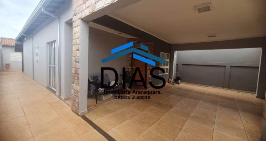 RESIDENCIAL SOLARIS CASA COM TRÊS DORMITÓRIOS E LINDO ESPAÇO GOURMET