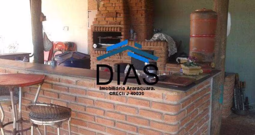 JD ROBERTO SELMIDEI CASA COM TRÊS DORMITÓRIOS PISCINA AREA GOURMET