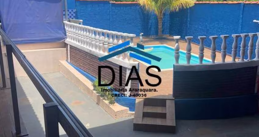 SERRA AZUL CASA COM TRÊS DORMITÓRIOS VARANDA GOURMET E PISCINA COM CASCATA