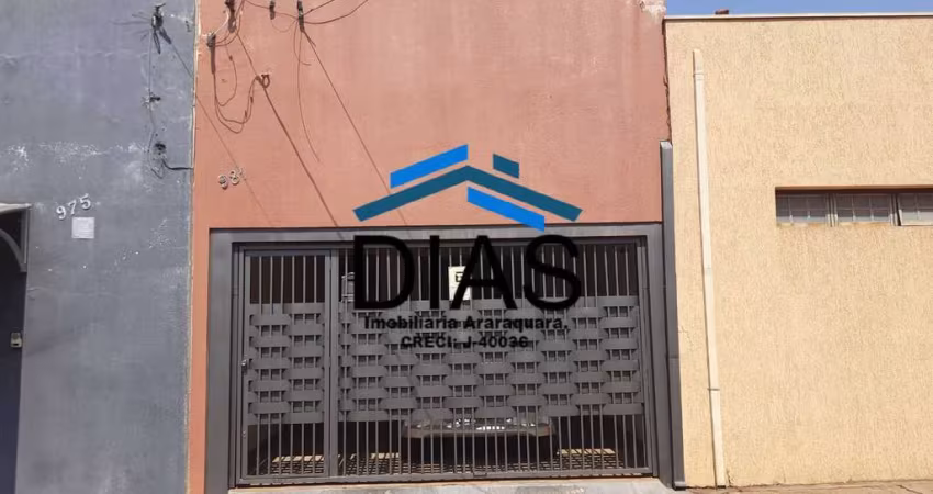 CENTRO DE ARARAQUARA CASA DOIS DORMITÓRIOS EXCELENTE LOCALIZAÇÃO
