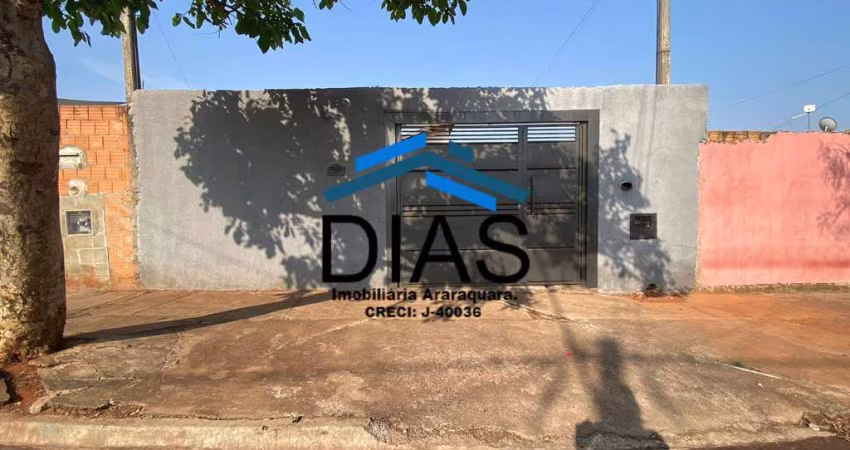 RESIDENCIAL LAURA MOLINA CASA DOIS DORMITÓRIOS E QUINTAL AMPLO 200 M