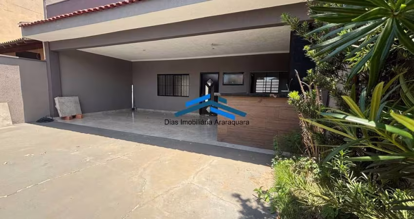 RESIDENCIAL LUPO II SOBRADO SACADA 3 DORMITÓRIOS UM SUÍTE ÁREA GOURMET