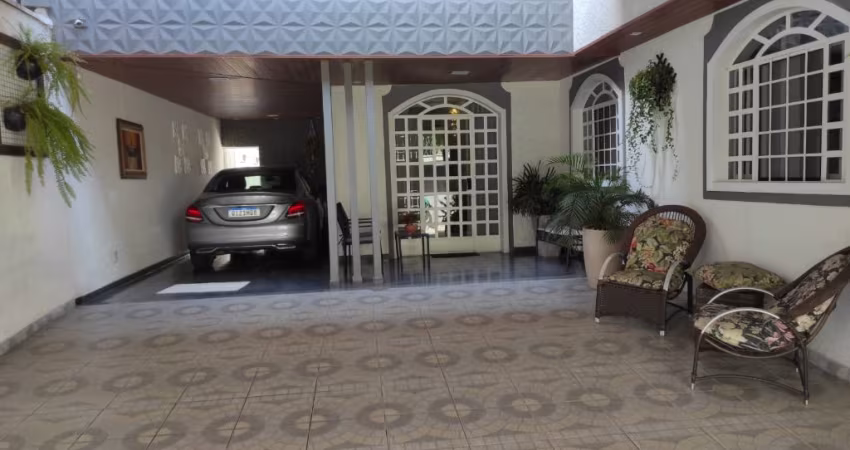 Casa na Ilha dos Araújos
