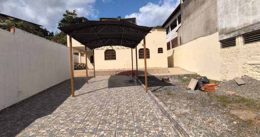Casa no bairro Altinópolis