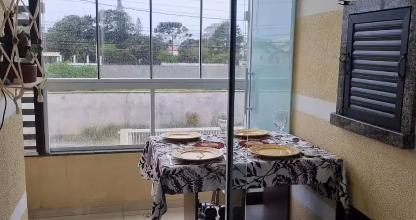 Apartamento 2 dormitórios 1 suíte a 500m da praia do campeche