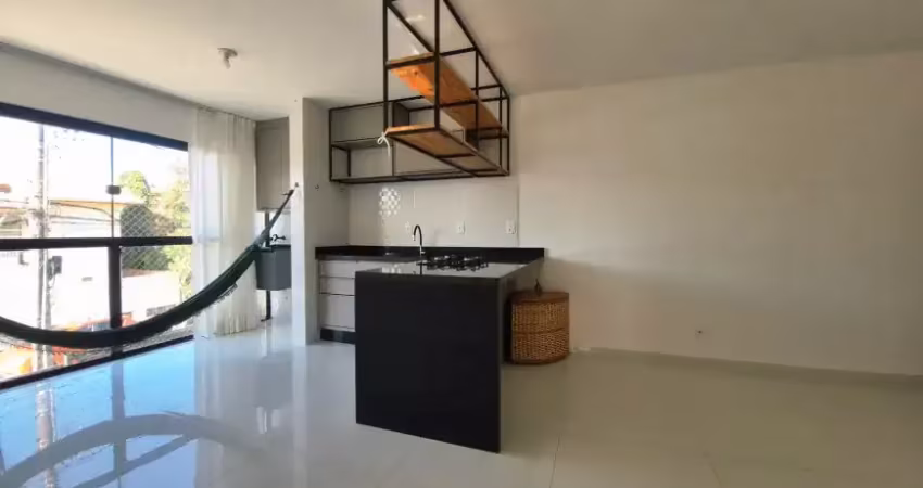 Apartamento com 2 dormitórios em excelente localização no no campeche - florianópolis/sc