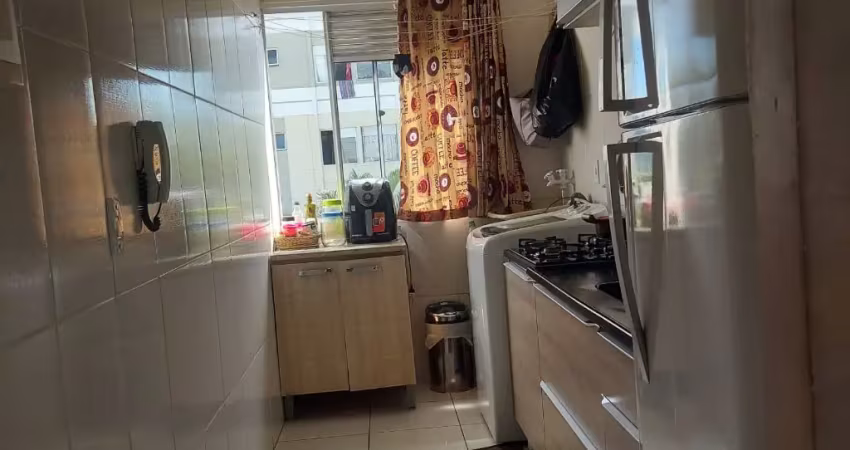Apartamento com 2 quartos, sala, cozinha, banheiro, lavanderia, 1 vaga