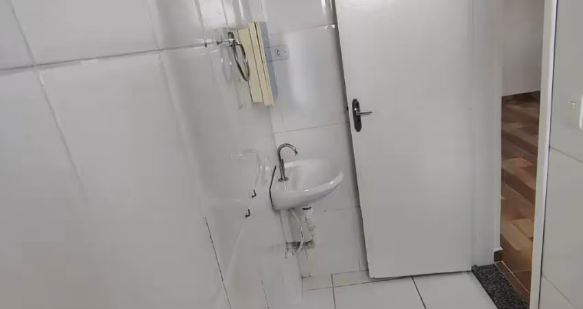 Apartamento com 2 quartos para alugar na Rua Tapaiúna, 210, Jardim Santa Maria, São Paulo