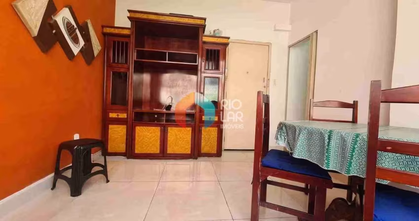 Apartamento Quarto e Sala à Venda em Copacabana, Frente, Sol da Manhã, Próximo Metrô, Rio de Janeir