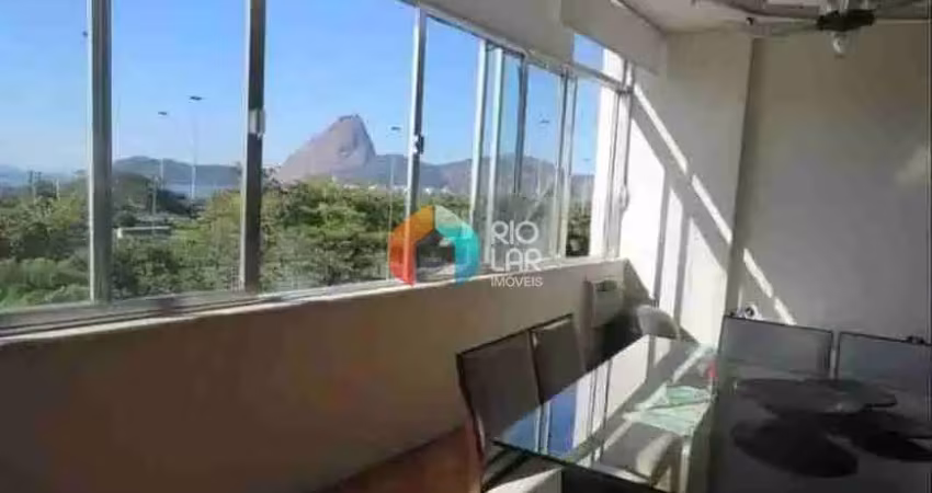 Apartamento à venda no flamengo, 233 m2, salão ambientes, 3 quartos (1 suíte), dependência completa