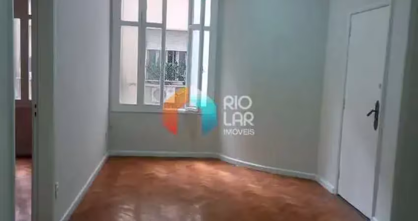 Copacabana prédio residencial ( misto) 2 quartos 70m2