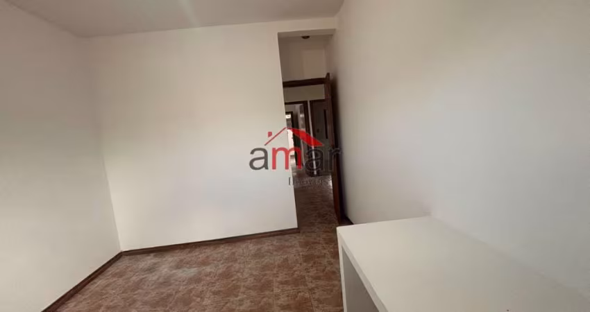 Casa com 3 quartos para alugar no Alípio de Melo, Belo Horizonte 