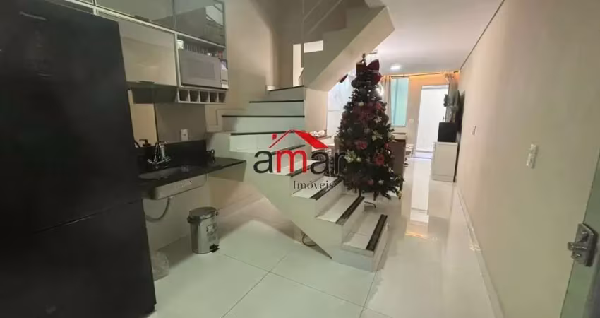 Casa em condomínio fechado com 2 quartos à venda no Parque Xangri-Lá, Contagem 
