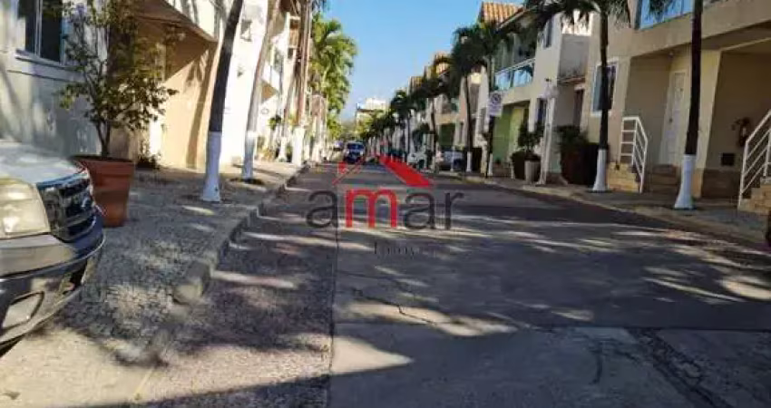 Casa em condomínio fechado com 3 quartos à venda no Cabral, Contagem 