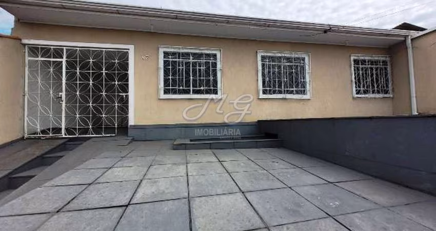 Casa à venda no bairro Jardim Eugenia Maria em Campina Grande do Sul/PR