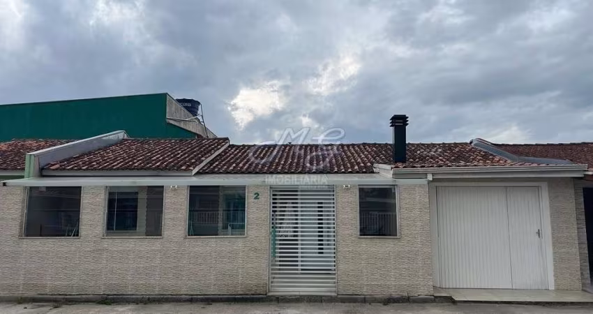Casa à venda no bairro Jardim Paulista em Campina Grande do Sul/PR